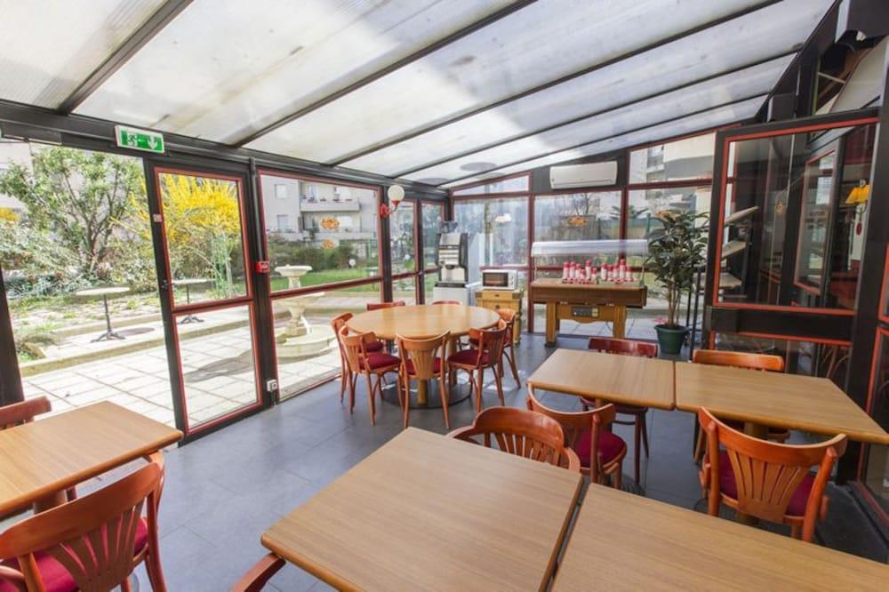 Ibis Styles Paris Hippodrome De Vincennes Hotell Joinville-le-Pont Eksteriør bilde