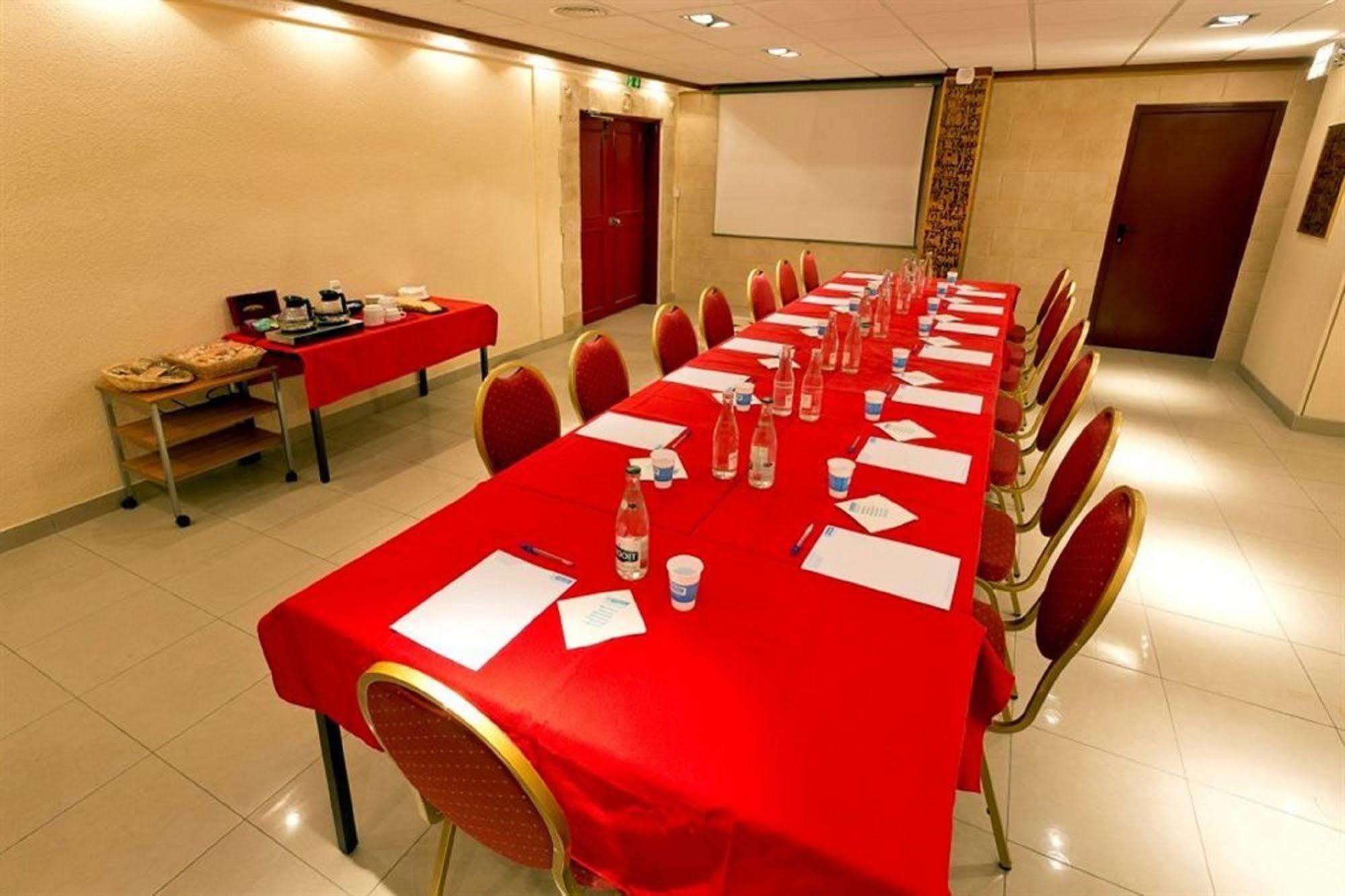 Ibis Styles Paris Hippodrome De Vincennes Hotell Joinville-le-Pont Eksteriør bilde